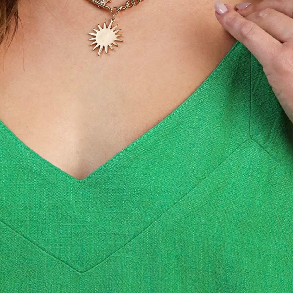 Cute Linen Blend V-Neck Tank Top w Ruffle Hem & Adjustable Spaghetti Straps - Picture 3 of 12